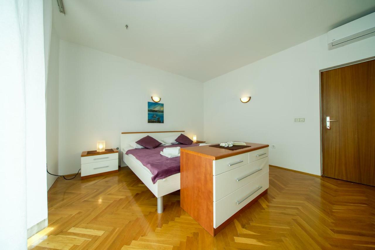 Apartments L&L ดูกีรัท ภายนอก รูปภาพ