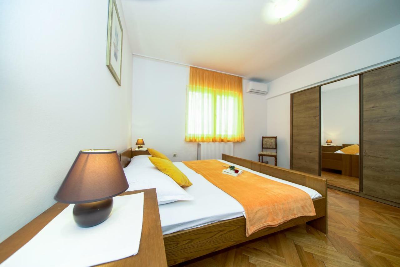 Apartments L&L ดูกีรัท ภายนอก รูปภาพ