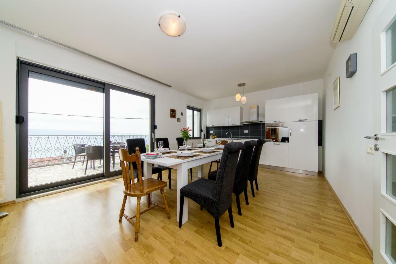 Apartments L&L ดูกีรัท ภายนอก รูปภาพ